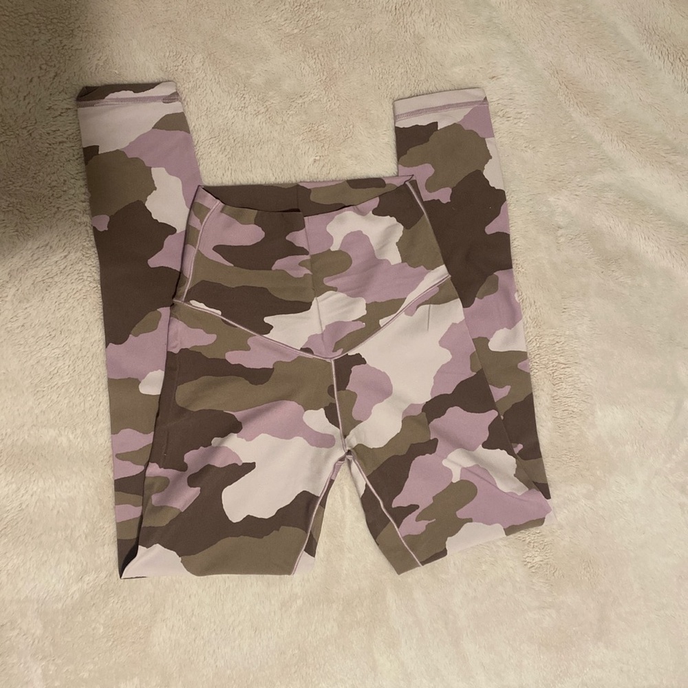 Aerie camo leggings